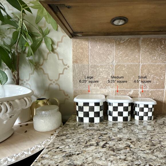 MACKENZIE-CHILDS Courtly Check Enamel Deep Squarage Bowl | Large - Picture 2 of 6